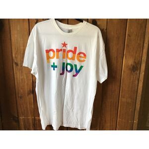 Gildan Macy’s Pride +Joy T Shirt Size XL White Short Sleeve LGBTQ